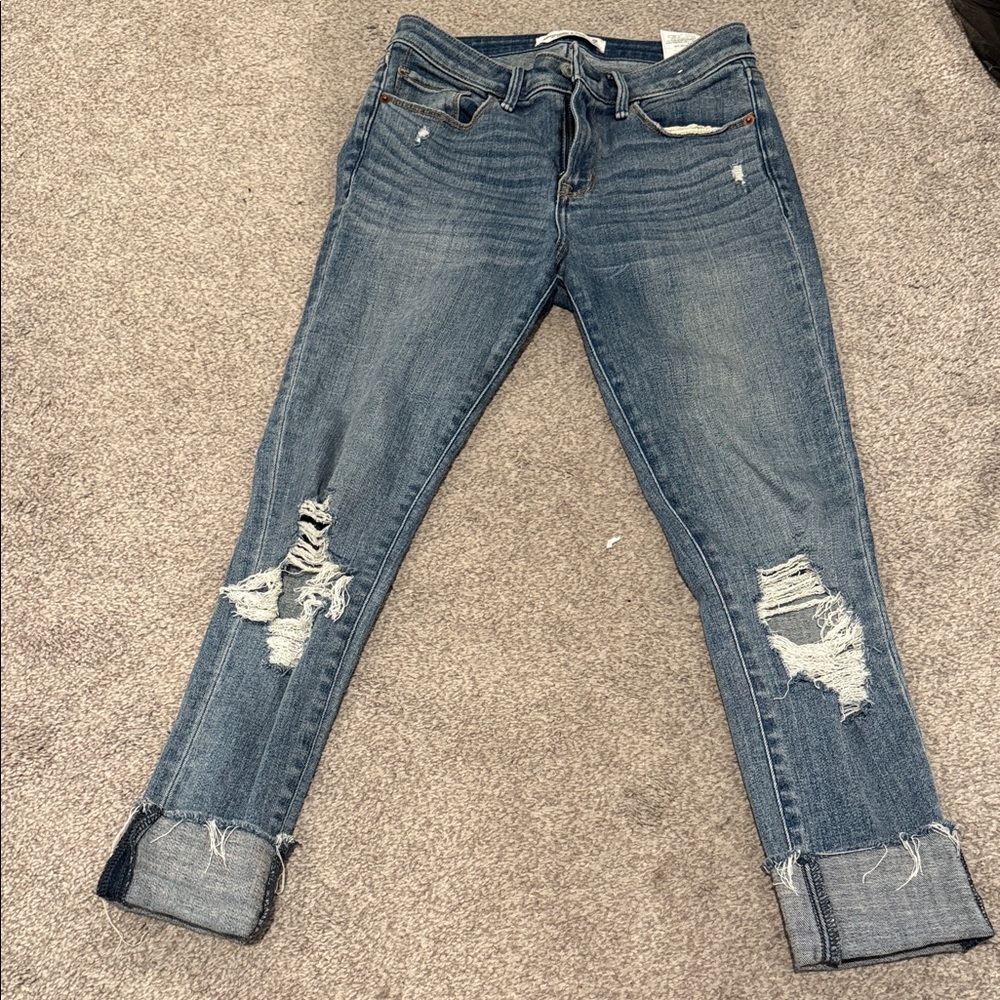 Abercrombie & Fitch Distressed Cropped Blue Jeans